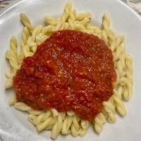 Kids Pasta · Gemelli pasta with choice of marinara sauce or butter