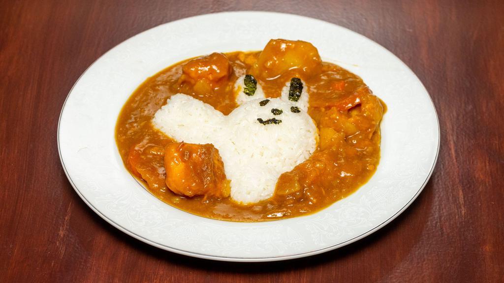 Pumpkin Patch · Vegan kabocha pumpkin curry with potatoes and carrots; served on rice.