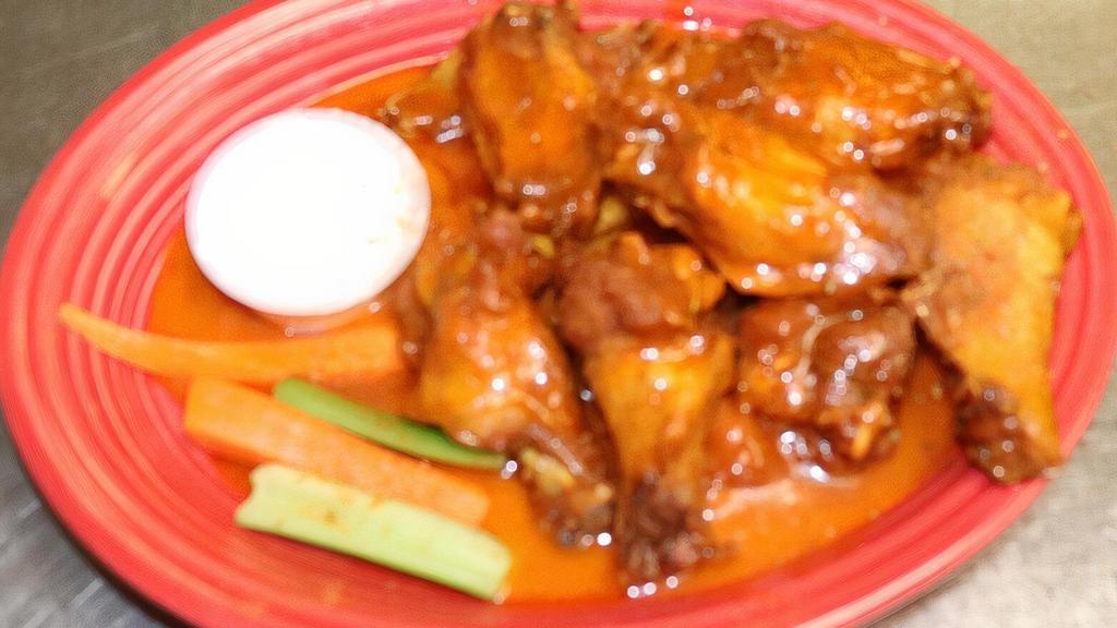 Buffalo Chicken Wings · 10 pieces in choice of sauce.