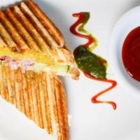 Bombay Grill Veggie Sandwich · 