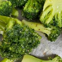 Steamed Broccoli Gf · Gluten free.