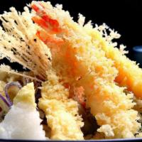 Shrimps And Vegetable Tempura Dinner · 4peice shrimp tempura and 5 piece of vegetable tempura