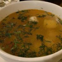 Dumpling Soup · Ravioli with plain broth & chicken & Chickpeas