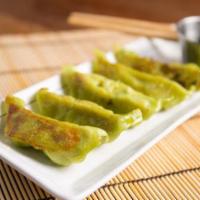 Vegetable Gyoza · Vegetable Dumpling  (6pcs) with vinegar dipping sauce