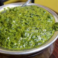 Chicken Saag · Boneless chicken cooked in a creamy curried
spinach with herbs & spices