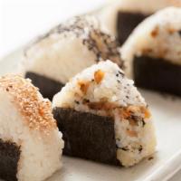 Crab Meat Triangle Roll / 게맛살삼각 김밥 · Seaweed, crab meat, mayo.