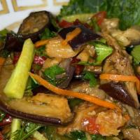 Satte · Eggplant,tomato,bell peppers,greens,garlic,carrot. 124.7 calories.