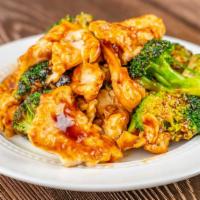 Chicken With Broccoli · White meat chicken with broccoli in brown sauce.