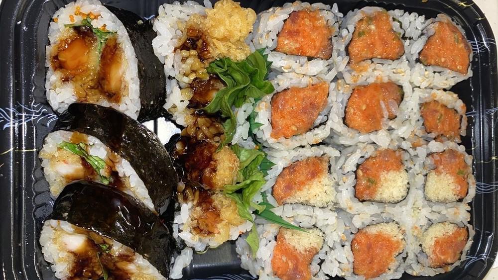 Sushi Regular · 7 pieces. Assorted sushi with California roll.