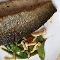 Thyme Roasted Rainbow Trout · grilled asparagus, green garlic relish, cilantro
