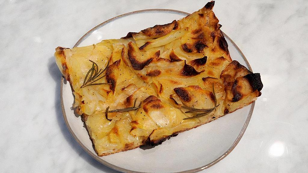 Patate Al Taglio · PATATE AL TAGLIO - sliced potatoes, onions, rosemary and sea salt (Vegan)