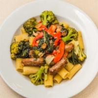 Rigatoni Campagnola · Sweet Italian sausage, spinach, broccoli, olive oil, garlic, wine sauce.