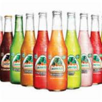 Jarritos · Mexican drinks,
piña / Pinapple 
Jamaica.