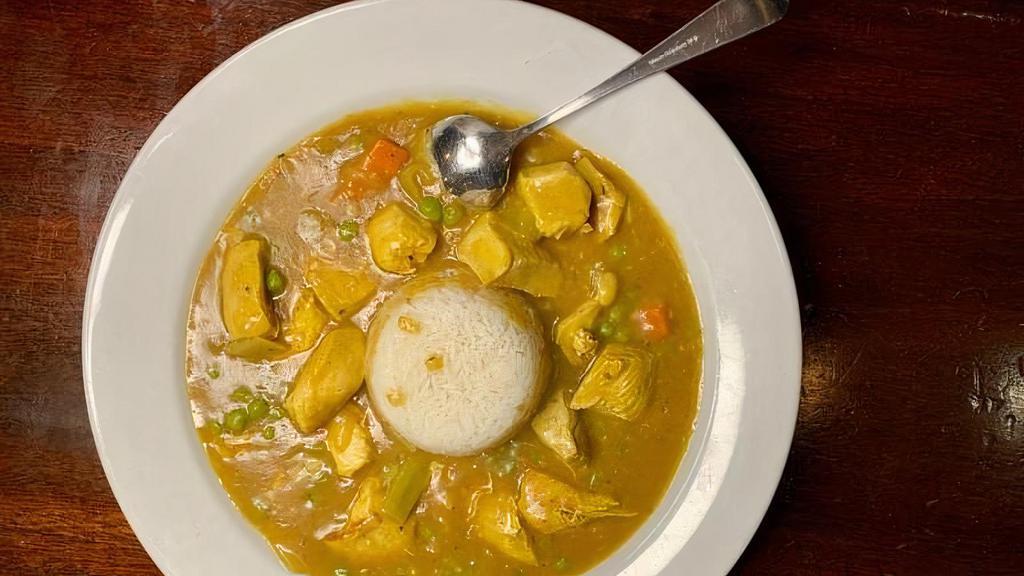 Chicken Curry · Chicken & vegetables in our traditional Irish curry sauce; served with rice