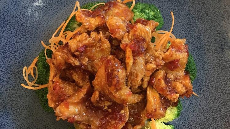 Volcano Chicken · Crispy chicken with sweet chili sauce and lettuce.