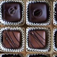 Classic Truffle Collection  (20 Pc) · Handcrafted and made with rich chocolate and fresh cream.

Includes bittersweet (bittersweet...