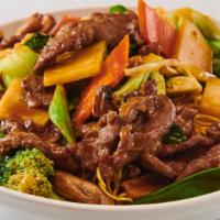 Pan-Fried Noodles Cantonese Style · Choice of chicken, pork, beef, shrimp or vegetable. Noodles come pan-fried (Dry)