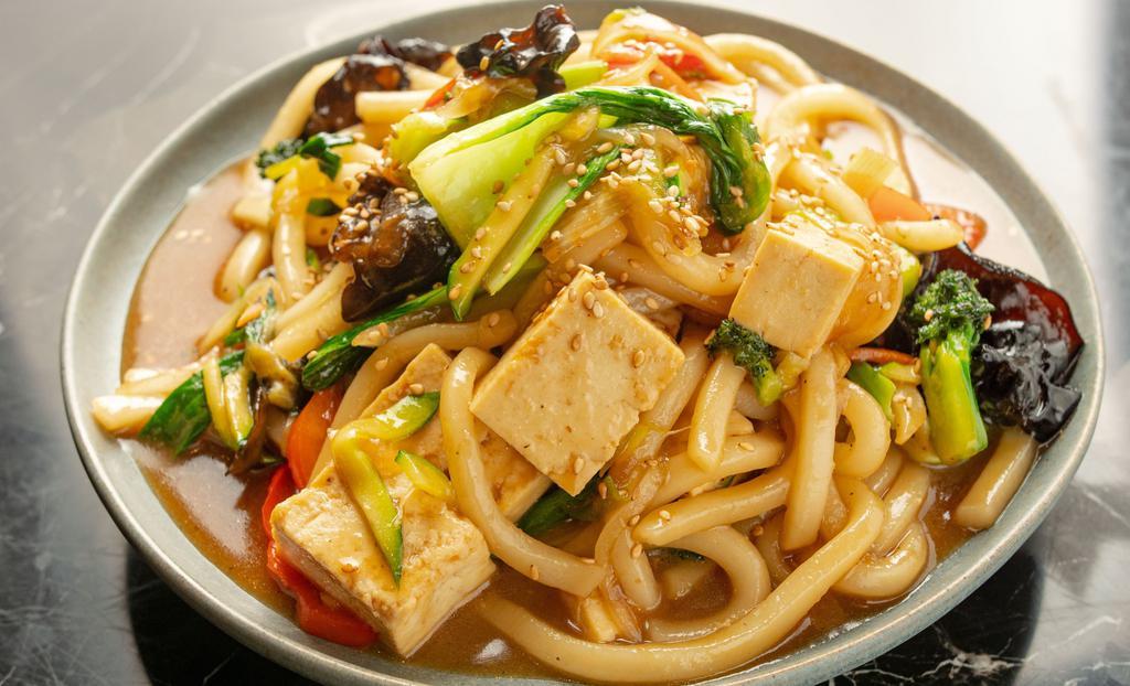 Bokum Udon · Stir-fried udon noodles with choice of toppings.