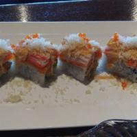 M16 Roll · Spicy crunchy yellowtail and avocado inside, topped with spicy salmon, crab and spicy mayo, ...
