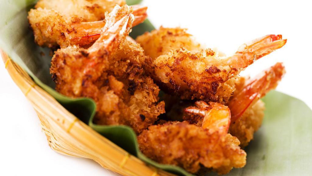 Bang Bang Shrimp · Hearty prawns crisped to perfection and served with a spicy mayo dipping sauce.
