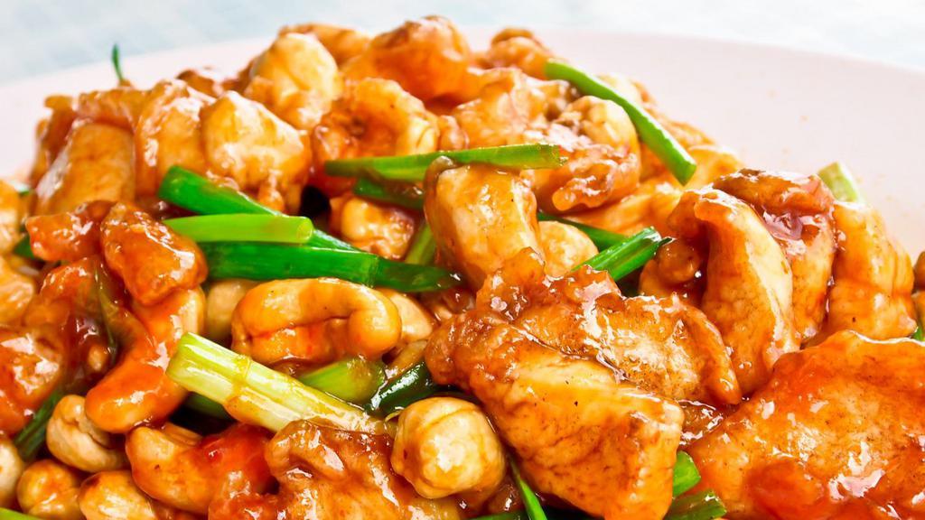 Cashew Nuts & Pepper Corn  (Vegan) · Stir-fried with tender bell pepper, mushrooms, bamboo shoots, cashew nuts and dried chilies along with the choice of protein.