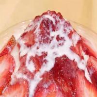 Strawberry Milk Shaved Ice · 