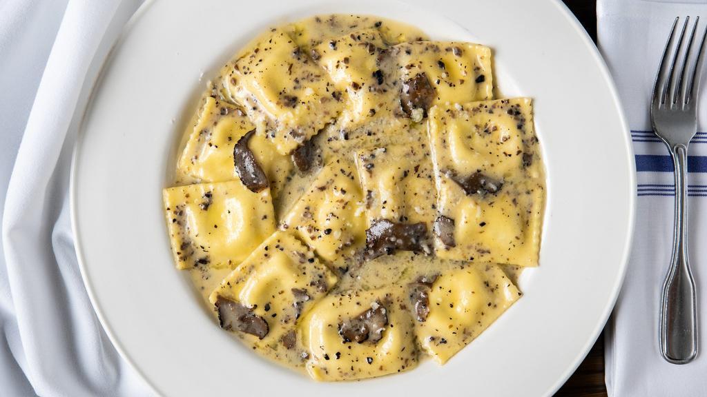 Risotto Tartufo & Prosecco · Please allow 15 min. Carnaroli rice with Prosecco & black truffle.