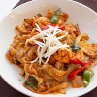 Drunken Noodles · Gluten free. Stir fried rice noodles, egg, bean curds, bean sprouts, scallions, and peanuts.