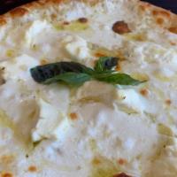 Formaggio Bianco · Four cheese base (fresh mozzarella, parmesan, gorgonzola, ricotta), virgin olive oil and fre...