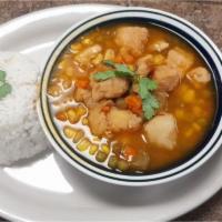 Sopa De Pollo Y Fideo / Chicken Soup · with the rice  32 onza large