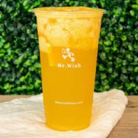 Orange Green Tea · 100% Fresh Squeezed Orange Juice blended with Fresh Brewed Green Tea, it's simple but delici...