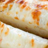 Garlic Cheese Bread · Crispy cheesy butter garlic bread