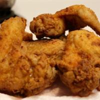Fried Chicken Wing · 3 big wings cut in 6 pcs.
