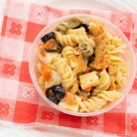 Garden Pasta Salad · Garden pasta, chick peas, green peppers, onions, tomatoes, oil, red vinegar, oregano and lem...