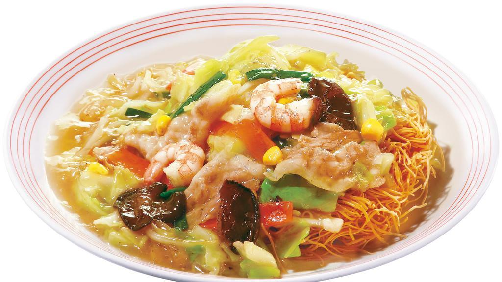 Nagasaki Sara Udon · Crispy noodle (stir fried vegetables, seafood and chicken flavor starchy sauce over noodle).