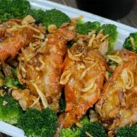 Tamarind Jumbo Shrimps · sateed jumbo shrimps topped with shallot and chef's special tamarind sauce served with steam...