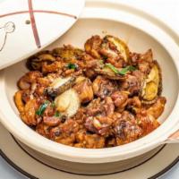 Abalone Chicken Clay Pot · 