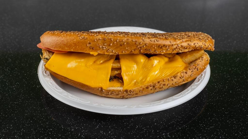 Honey Tost · Grilled chicken, American cheese, tomato, French fries and honey mustard.