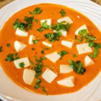 Paneer Makhni · Homemade cheese cubes cooked in exotic spices with slices of tomatoes, green peppers, and bu...