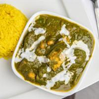 Green Curry · Blend of spinach, mint and cilantro sauce.