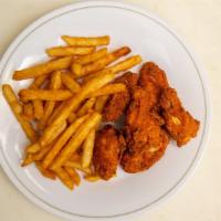 Chicken Wings With Fries · 