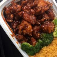 General Tso'S Chicken · Spicy. Crispy-coated chicken chunks seasoned and sautéed with chinese garlic sauce.