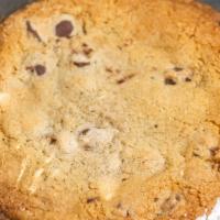 1/2 Pound Cookie · Chocolate Chip Cookie