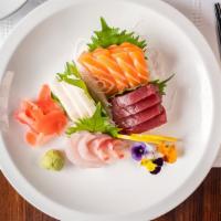 Sashimi Regular · 15 pieces of assorted raw fish.
