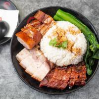 Three Choice Over Rice 美味三寶飯 · Choice of three (roast duck, soy sauce chicken, roast pig, roast pork, or barbecued spare ri...