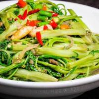 Spicy Stir-Fry Water Spinach With Belacan/馬拉盞炒空心菜 · 