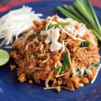Spicy Pad Thai Mun Poo · House specialty! Special pad thai made with crabmeat and crab paste and eggs with our home-s...