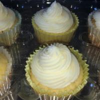 Lemon Cupcakes · Lemon Buttercream Frosting