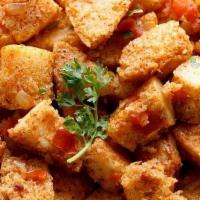 Masala Idli (Gf, Vegan) · Idlis, spices , curry leaves and mustard seeds