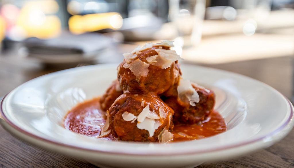 Nonni'S Meatballs · Ground beef, sweet fennel sausage, parmesan.